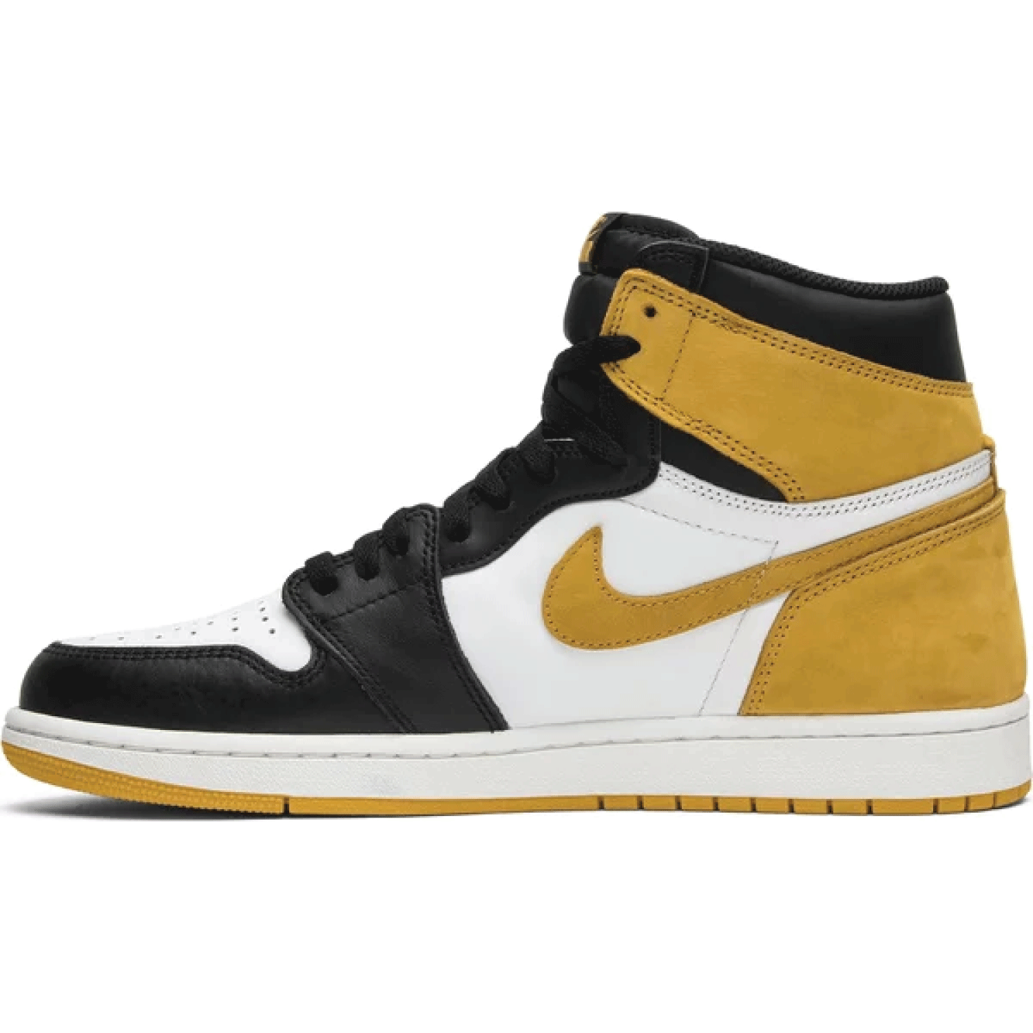This is the left side shoe of Air Jordan 1 Retro High OG 